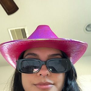 Meet your Posher, Paula